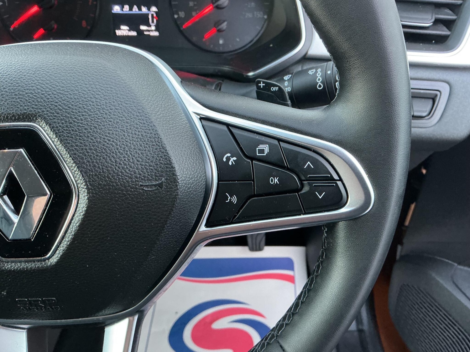 Used Renault Captur 2020 for sale - 76913153: Photo 18