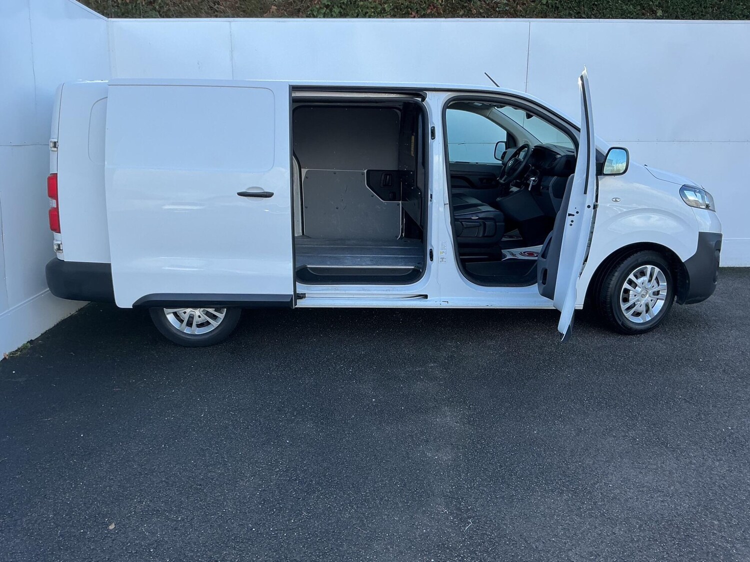 Used Vauxhall Vivaro 2020 for sale - 77376569: Photo 18
