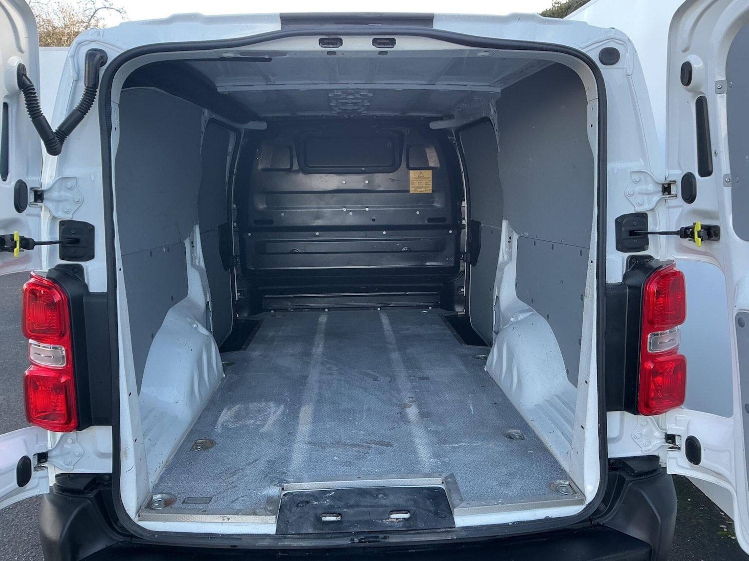 Used Vauxhall Vivaro 2020 for sale - 77376569: Photo 21