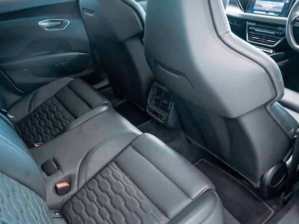 Used Audi e-tron GT 2021 for sale - 75467412: Photo 12