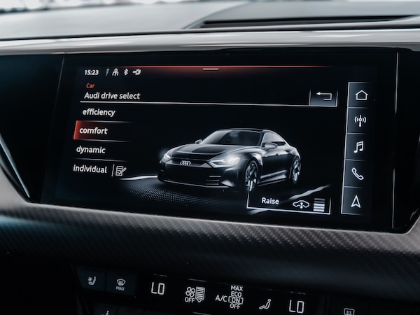 Used Audi e-tron GT 2021 for sale - 75467412: Photo 25