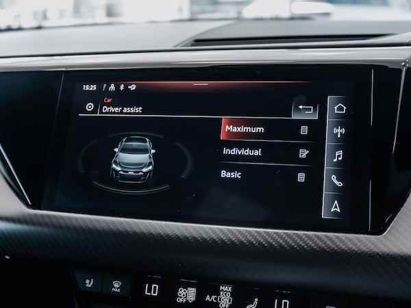 Used Audi e-tron GT 2021 for sale - 75467412: Photo 31