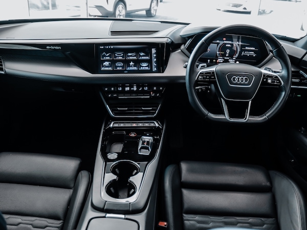 Used Audi e-tron GT 2021 for sale - 75467412: Photo 52