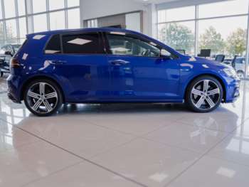 Used Volkswagen Golf 2017 for sale - 74732313: Photo