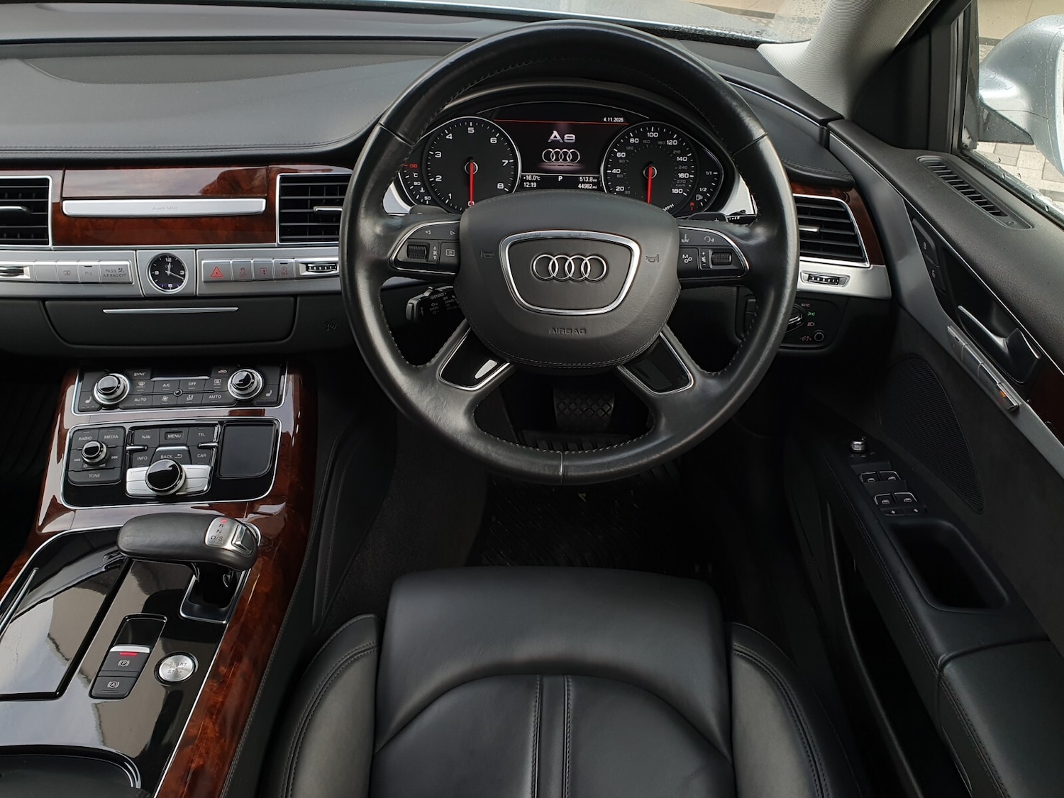 Used Audi A8 2013 for sale - 76475027: Photo 17