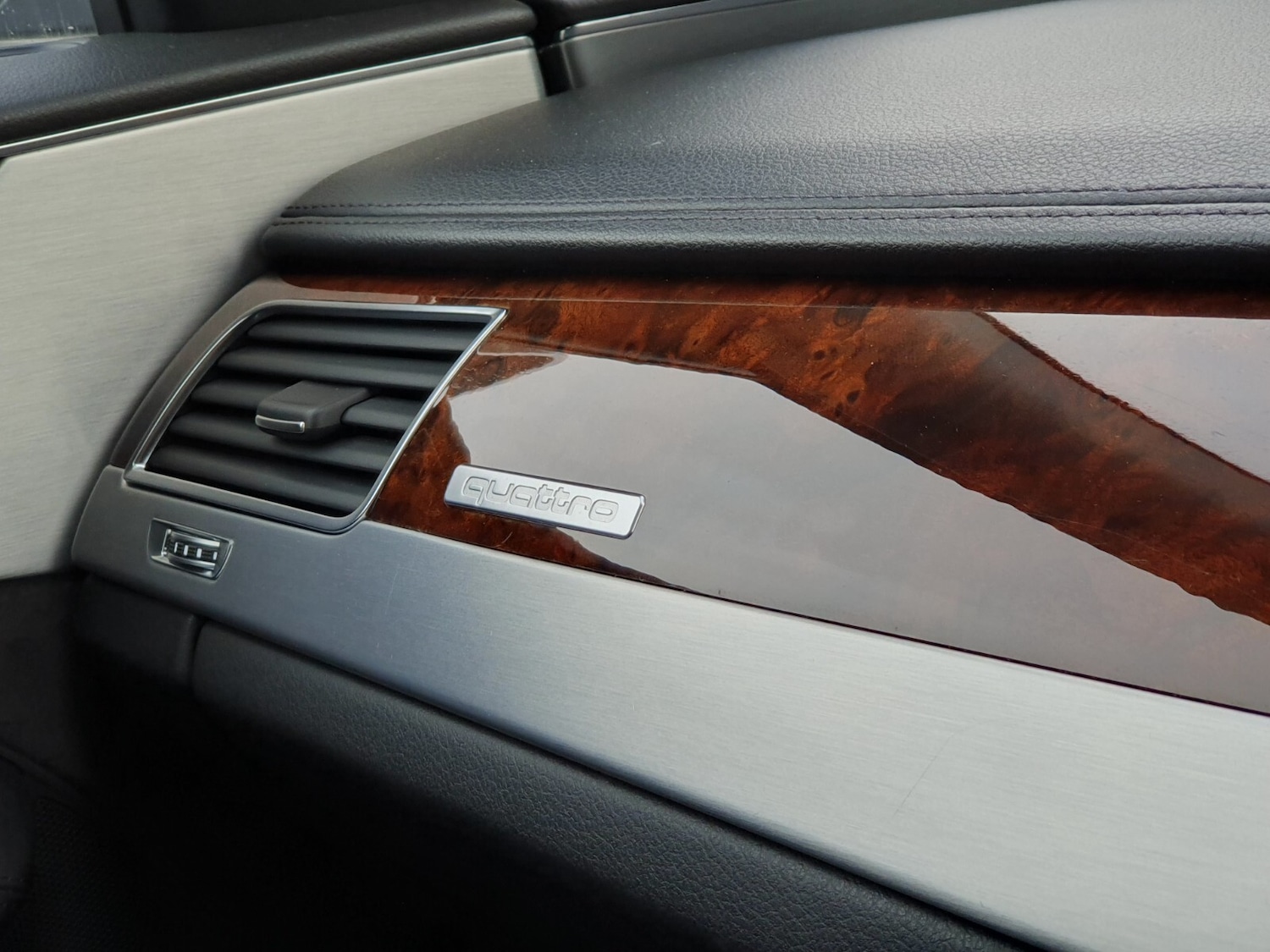 Used Audi A8 2013 for sale - 76475027: Photo 33