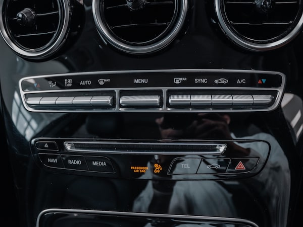 Used Mercedes-Benz GLC 2019 for sale - 75467542: Photo 32
