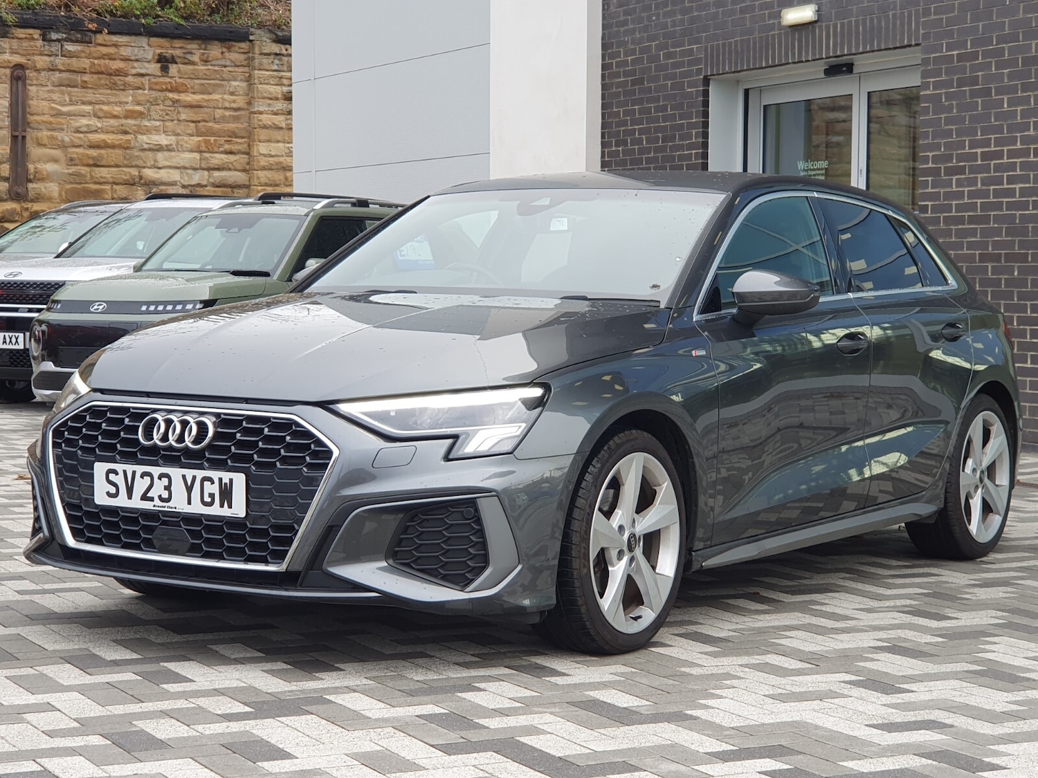 Used Audi A3 2023 for sale - 76475066: Photo 3