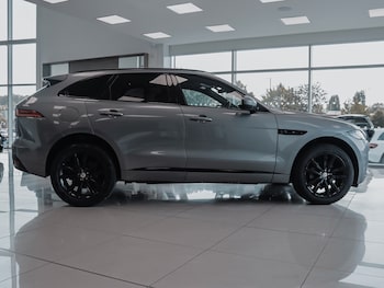 Used Jaguar F-Pace 2020 for sale - 75467179: Photo