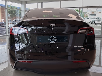 Used Tesla Model Y 2022 for sale - 75467198: Photo