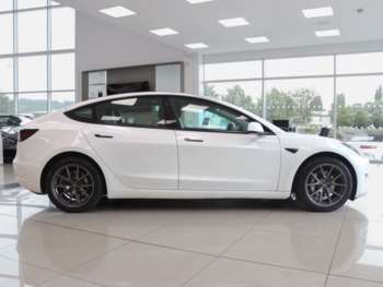 Used Tesla Model 3 2022 for sale - 74941128: Photo