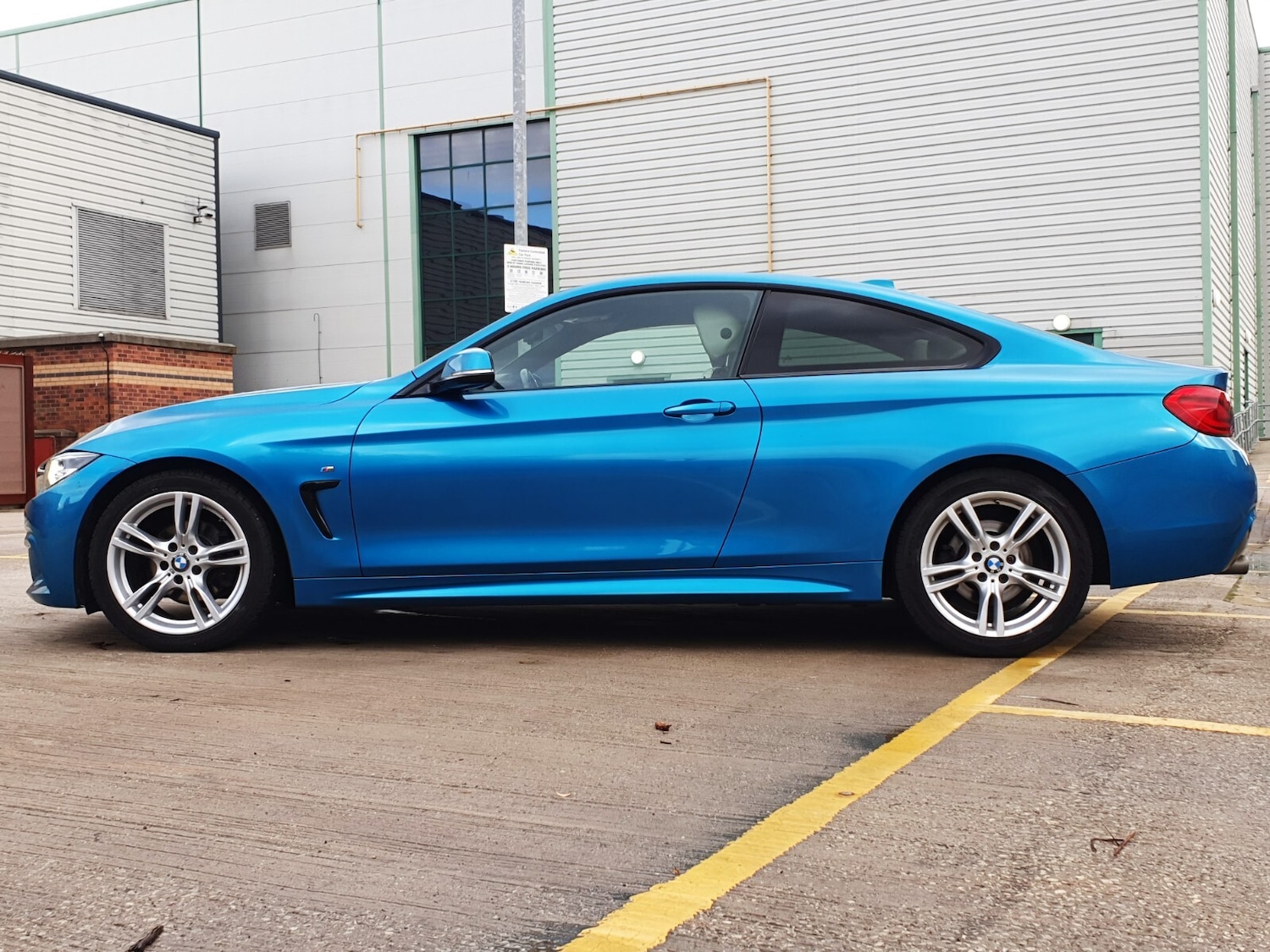 Used BMW 4 Series 2018 for sale - 76568122: Photo 4