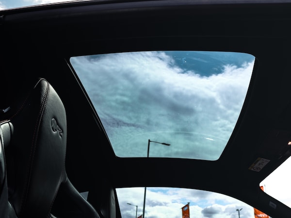 Used Jaguar F-Type 2015 for sale - 75467389: Photo 23
