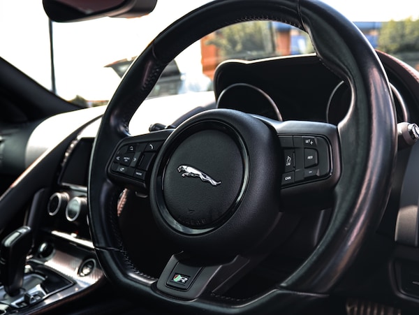 Used Jaguar F-Type 2015 for sale - 75467389: Photo 24