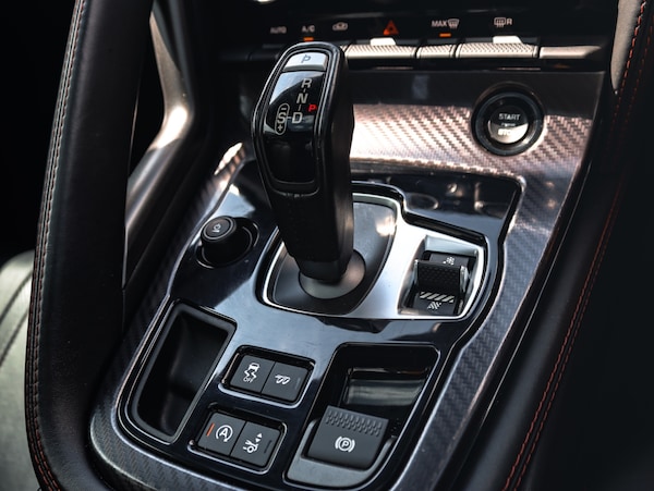 Used Jaguar F-Type 2015 for sale - 75467389: Photo 36