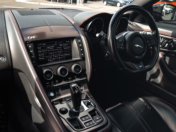 Used Jaguar F-Type 2015 for sale - 75467389: Photo 45