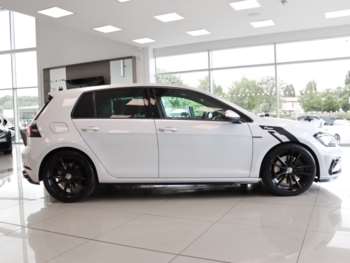 Used Volkswagen Golf 2018 for sale - 74868837: Photo