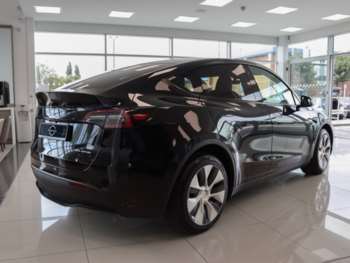Used Tesla Model Y 2022 for sale - 74883122: Photo