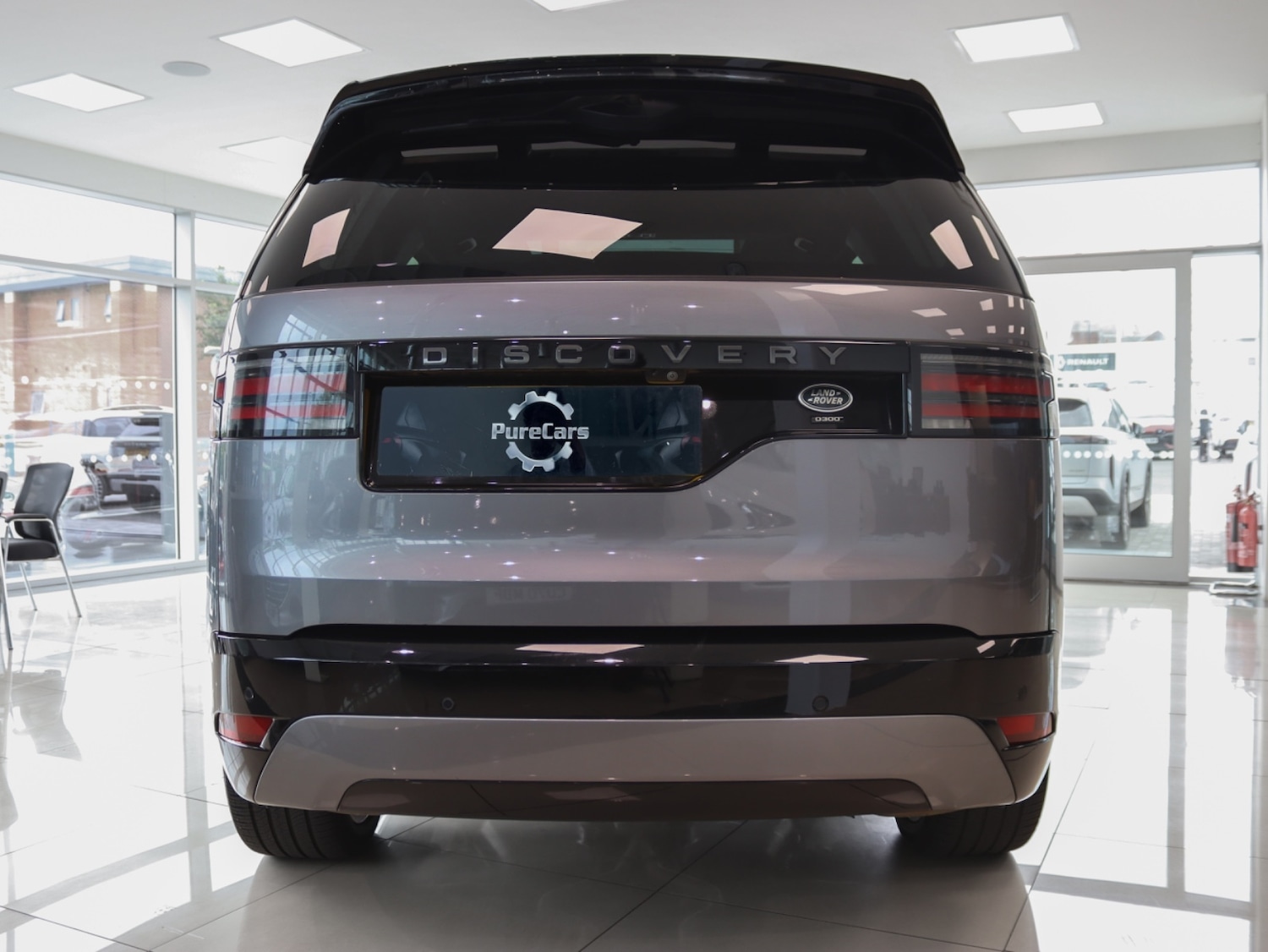 Used Land Rover Discovery 2021 for sale - 76452307: Photo 4