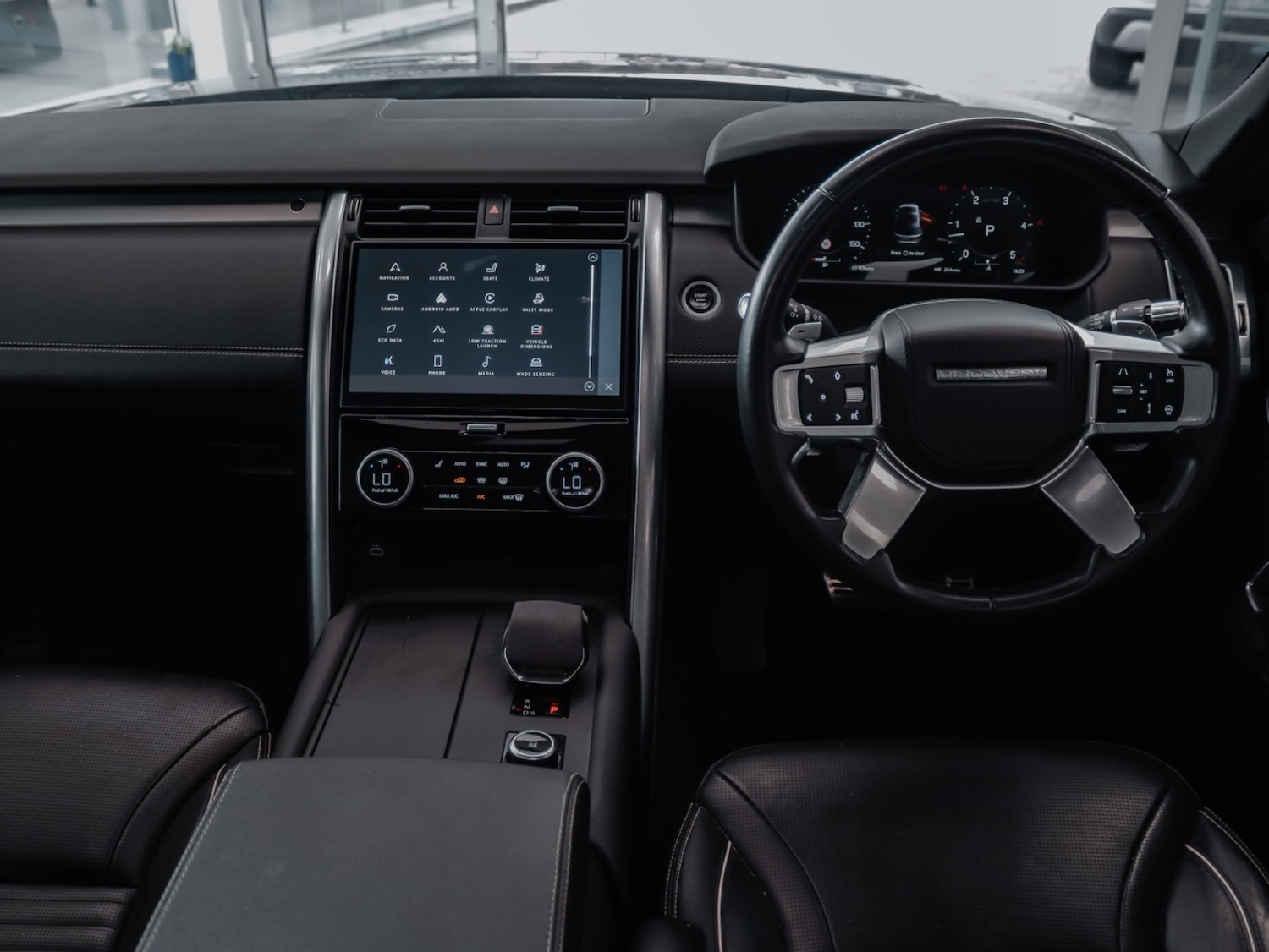 Used Land Rover Discovery 2021 for sale - 76452307: Photo 61