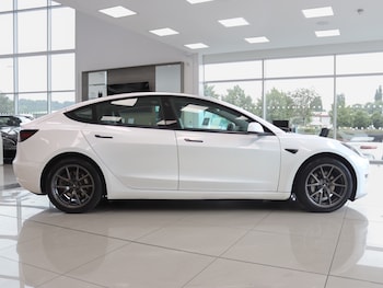Used Tesla Model 3 2022 for sale - 75467925: Photo