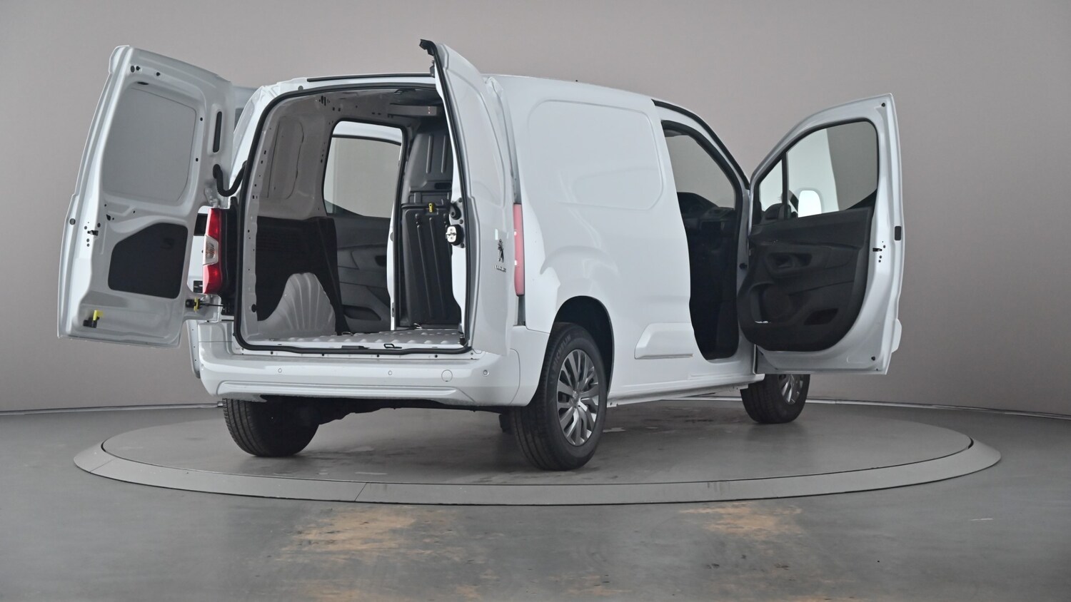 Vehicle 83