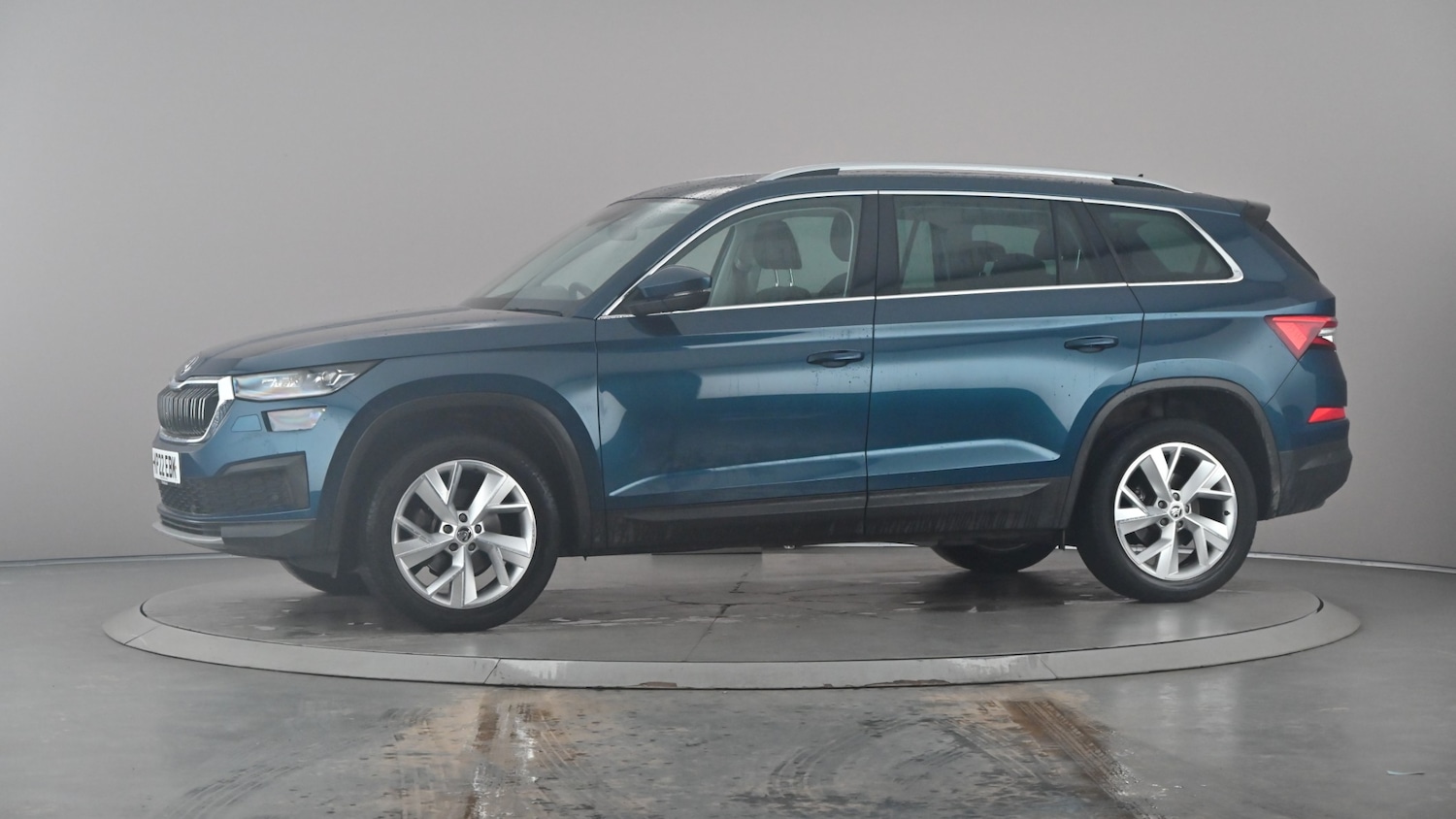 Vehicle 33