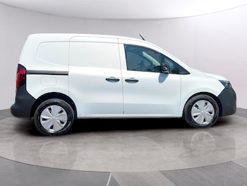 Used Nissan Other 2024 for sale - 75929995: Photo