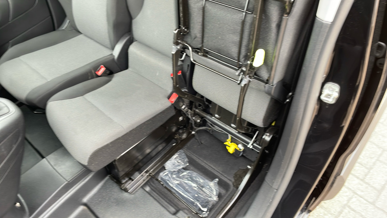 Vehicle 25