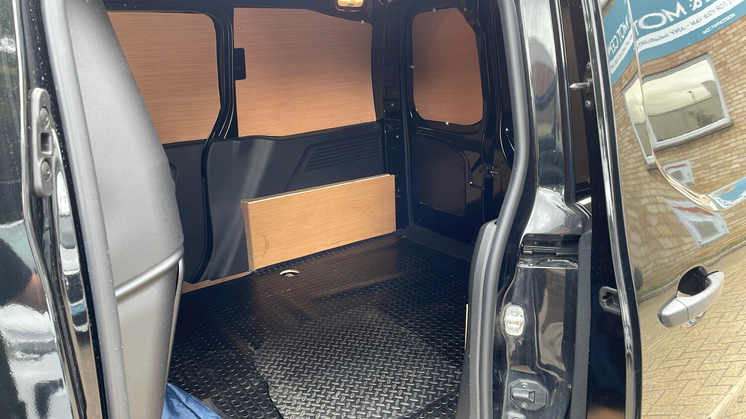 Vehicle 27