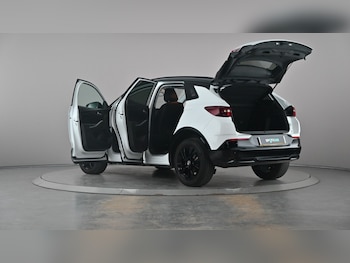 Used Vauxhall Grandland 2022 for sale - 75439635: Photo