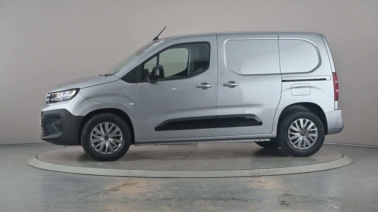 Vehicle 33