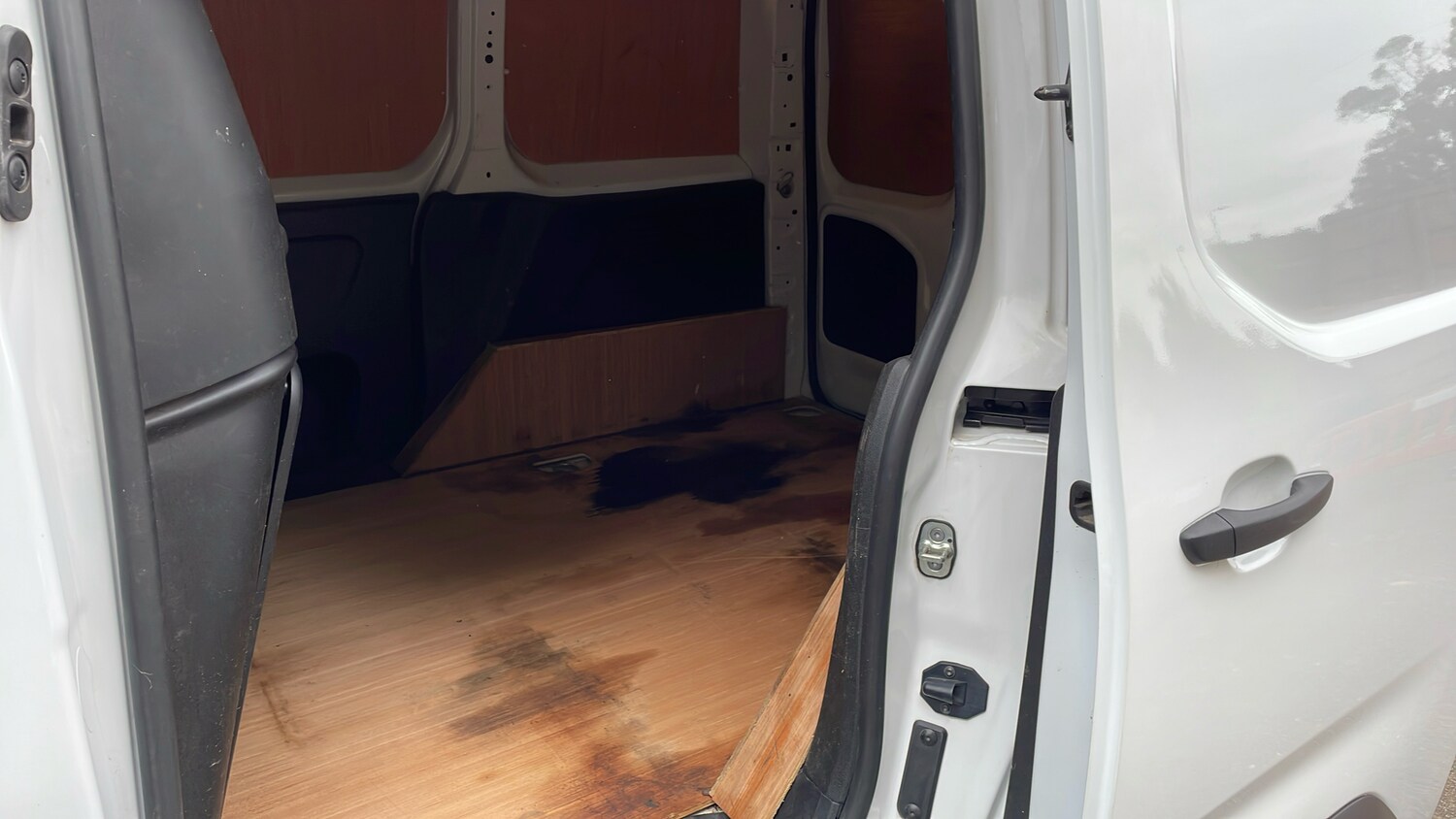 Vehicle 21