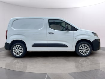 Used Citroen Berlingo 2022 for sale - 75440107: Photo