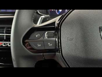 Used Peugeot 2008 2023 for sale - 74733969: Photo