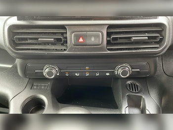 Used Peugeot Partner 2022 for sale - 75495595: Photo