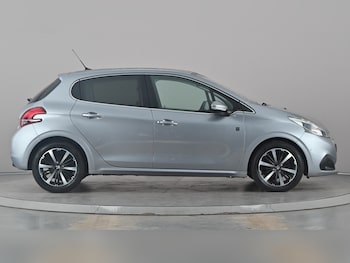 Used Peugeot 208 2019 for sale - 75751283: Photo
