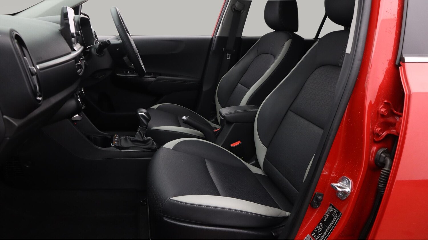 Used Kia Picanto 2024 for sale - 76700811: Photo 15