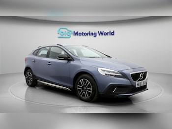 Used Volvo V40 2018 for sale - 78780036: Photo