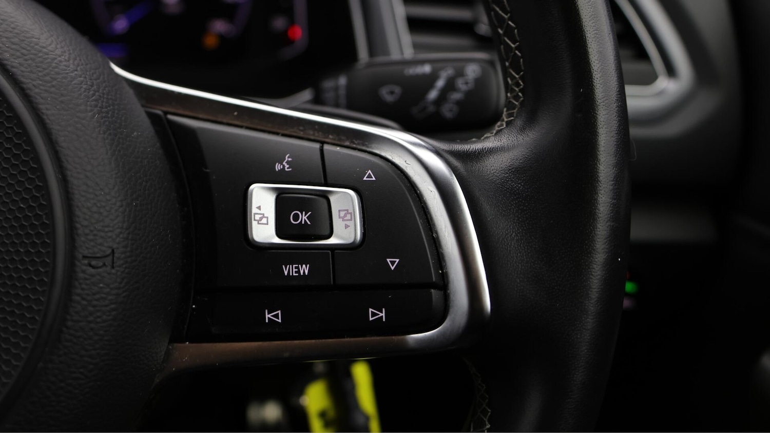 Used Volkswagen T-Roc 2020 for sale - 76432148: Photo 24