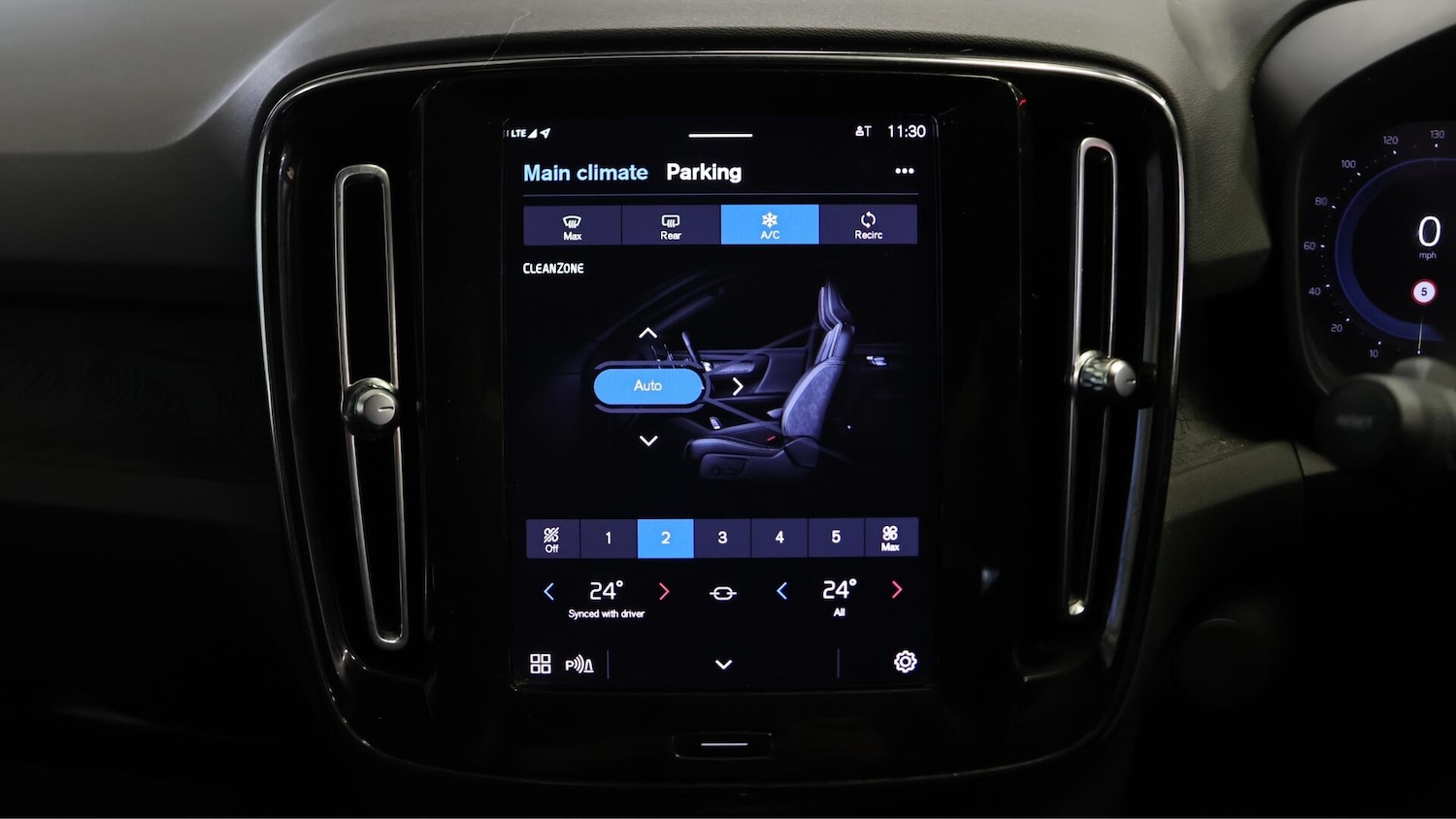 Used Volvo XC40 2022 for sale - 76473724: Photo 13