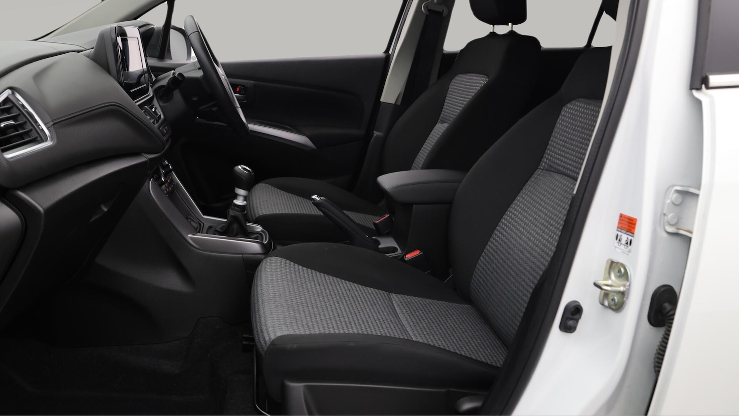 Used Suzuki SX4 S-Cross 2023 for sale - 76370683: Photo 15