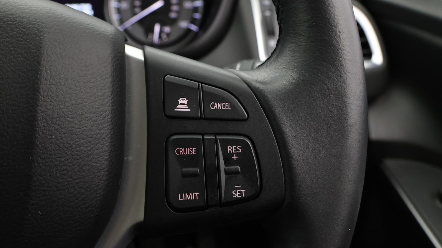Used Suzuki SX4 S-Cross 2023 for sale - 76370683: Photo 24