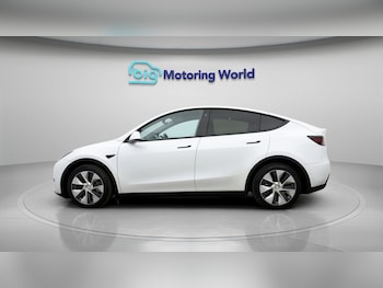 Used Tesla Model Y 2022 for sale - 79355609: Photo
