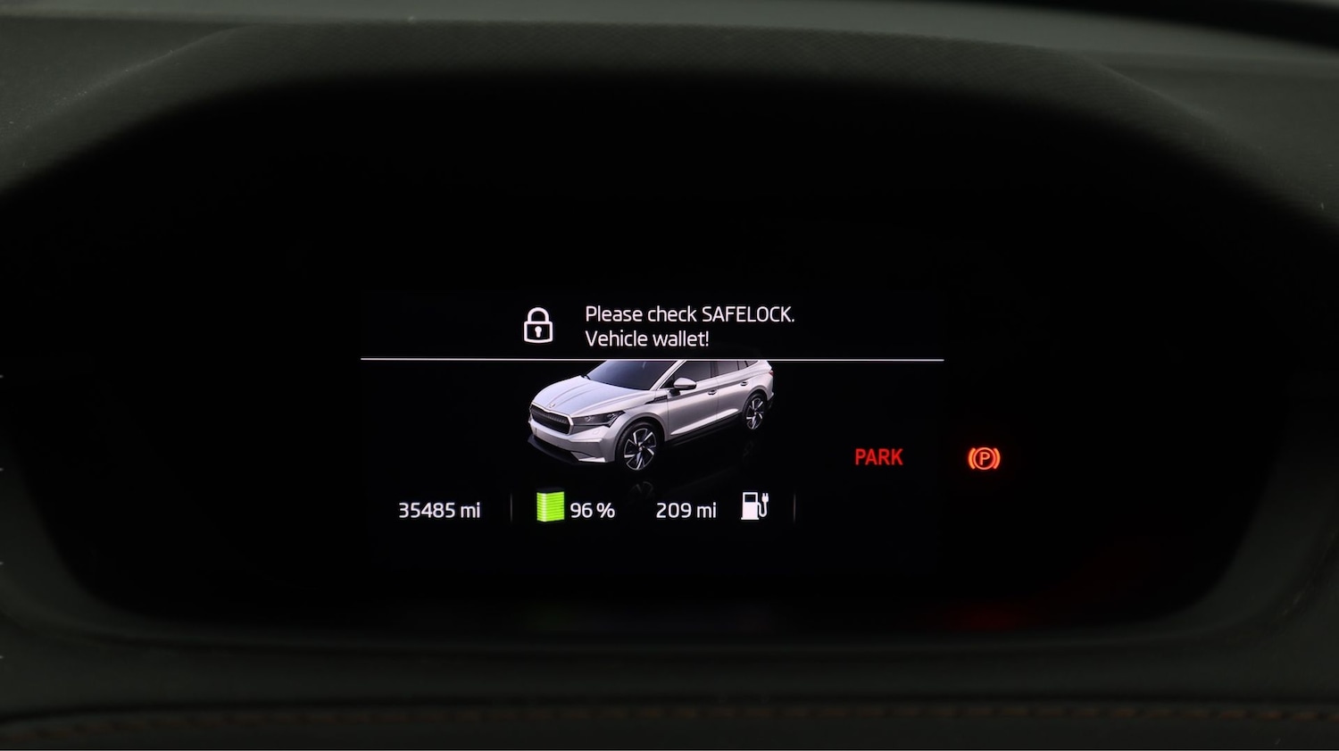 Used Skoda Enyaq 2023 for sale - 77822571: Photo 10