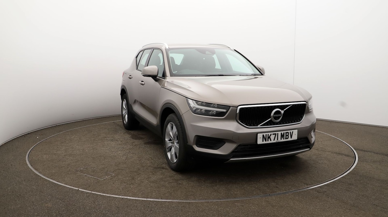 Used Volvo XC40 2021 for sale - 76810506: Photo 35