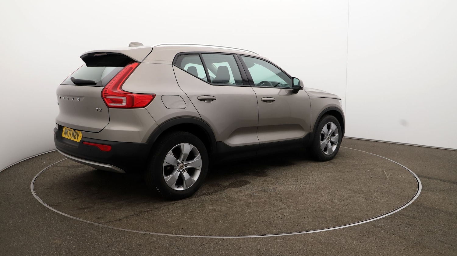 Used Volvo XC40 2021 for sale - 76810506: Photo 46