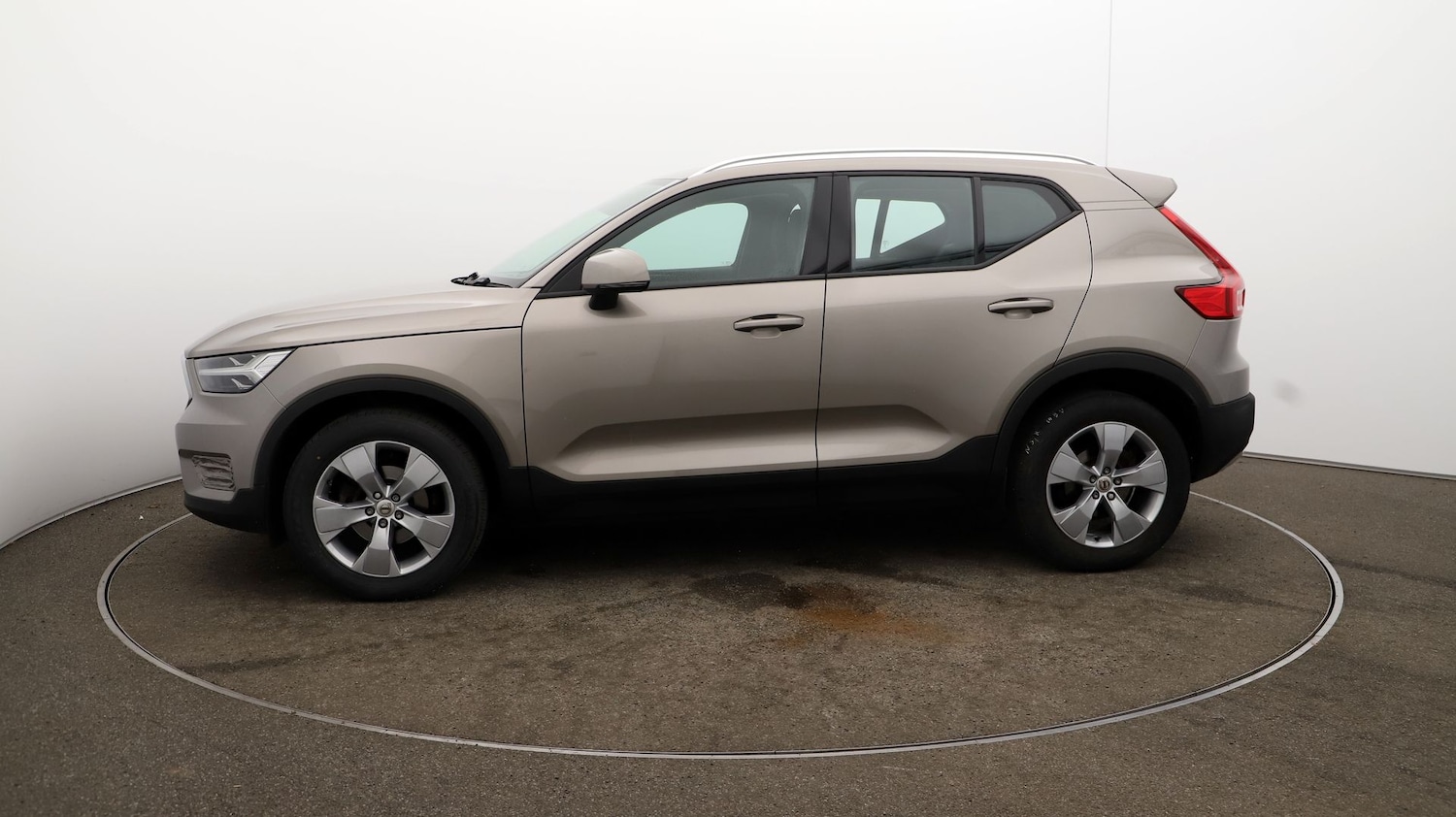 Used Volvo XC40 2021 for sale - 76810506: Photo 58