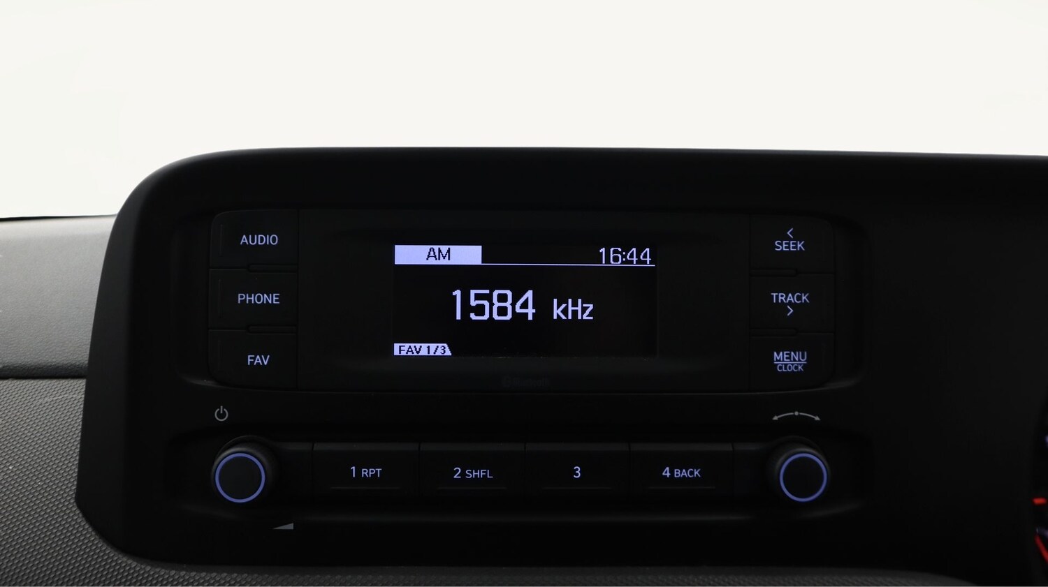 Used Hyundai i10 2023 for sale - 77813005: Photo 11