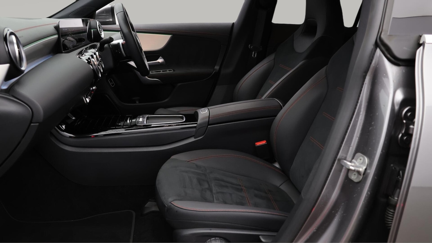 Used Mercedes-Benz CLA 2024 for sale - 75977571: Photo 16